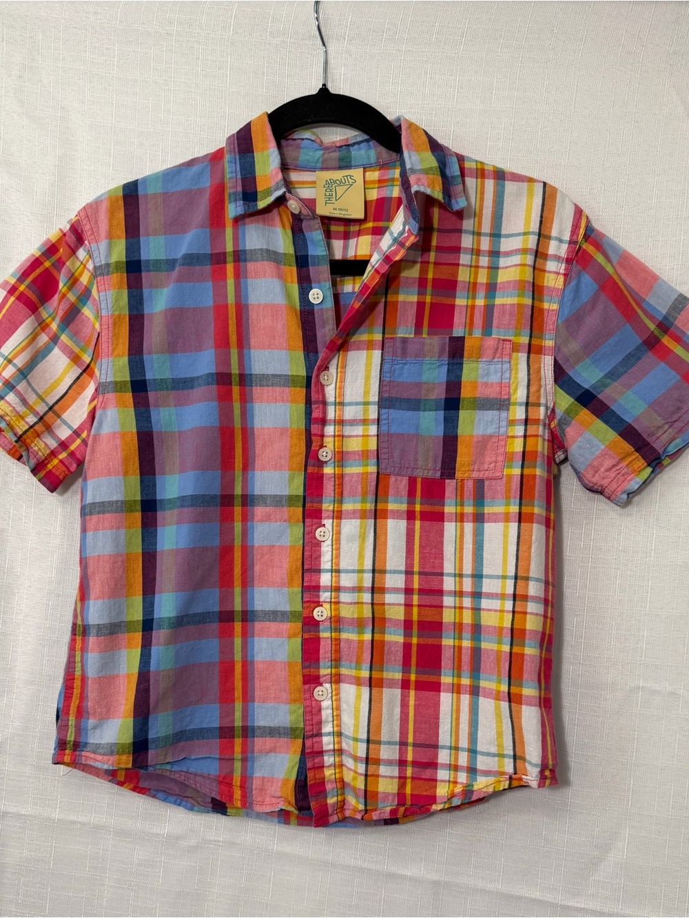 Kids Short-Sleeve Plaid Button-Down Shirt in Multi-Color